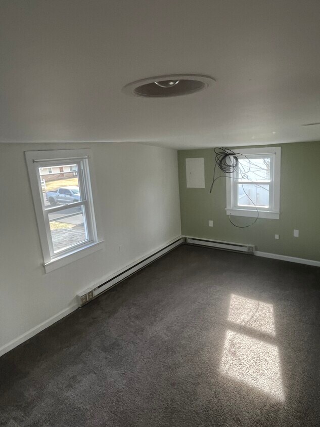 Front Room - 416 Logan Ave