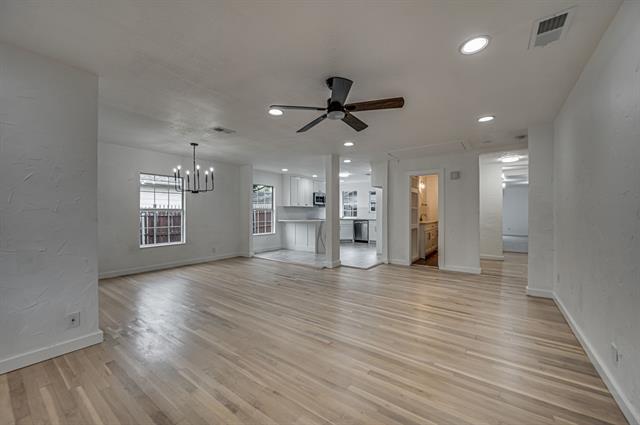 Foto del edificio - 4728 Houghton Ave