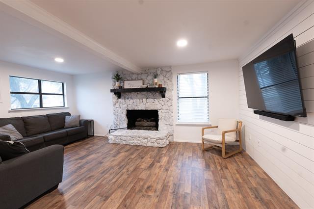 Foto del edificio - 314 N Hamilton St