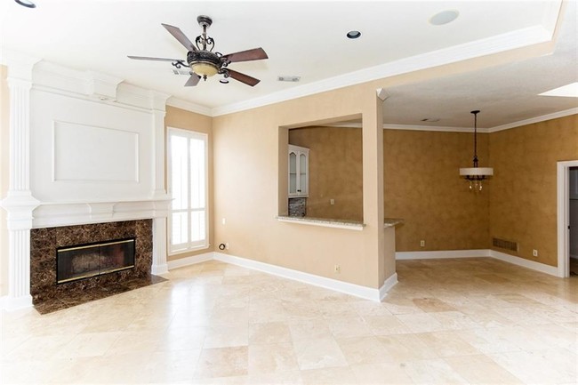 Building Photo - 6820 Myrtle Beach Dr