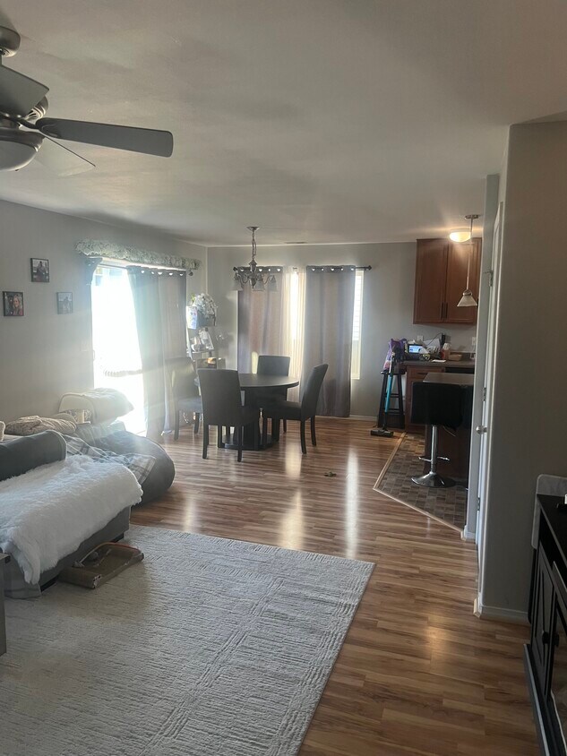 Foto del edificio - 4656 Nooksack Loop