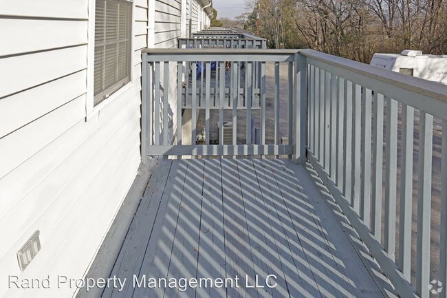 Building Photo - 5532 Matlock Dr
