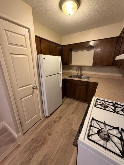 Building Photo - 7100 Van Dorn St