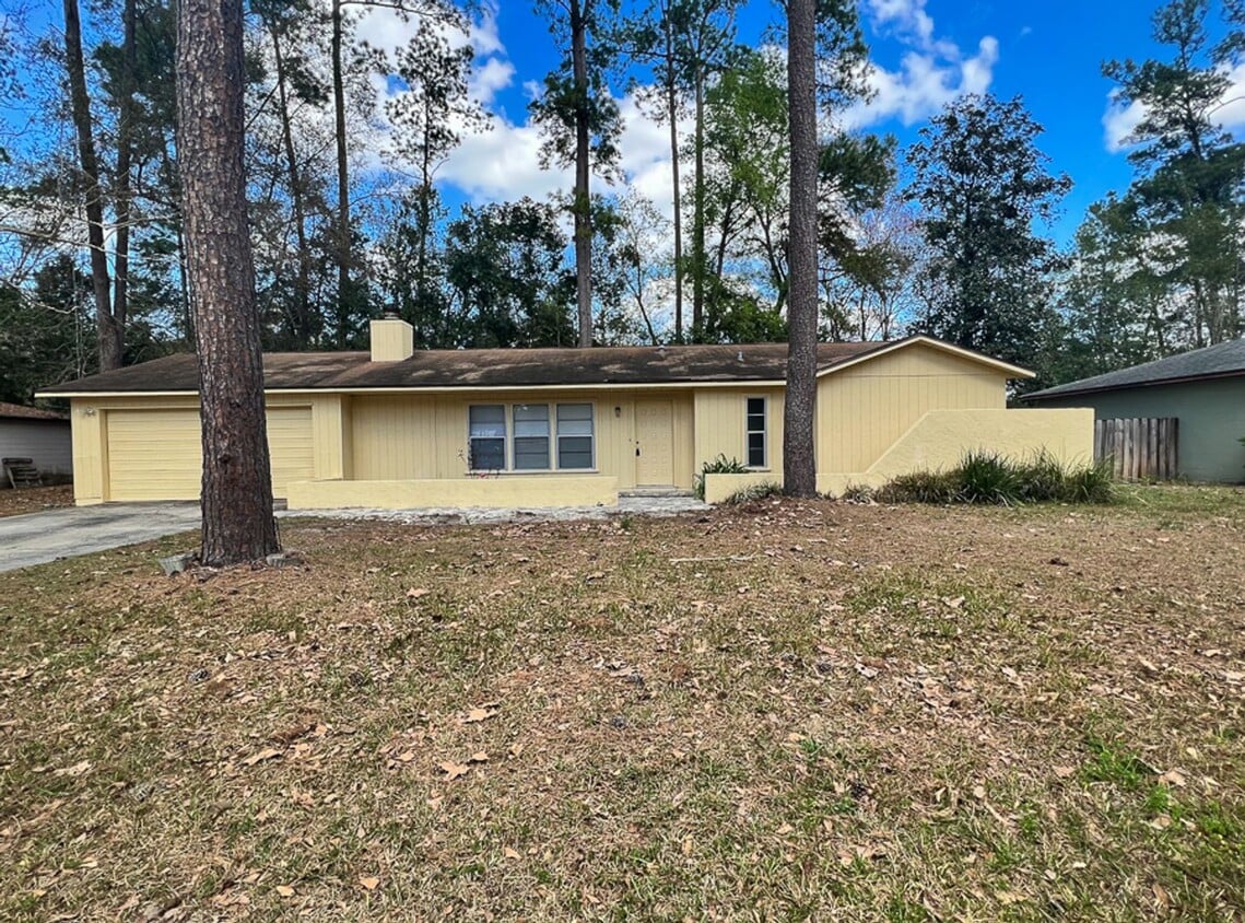 3BR/2BA House in NW Gainesville Available Mid-March - 3BR/2BA House in NW Gainesville Available Mid-March