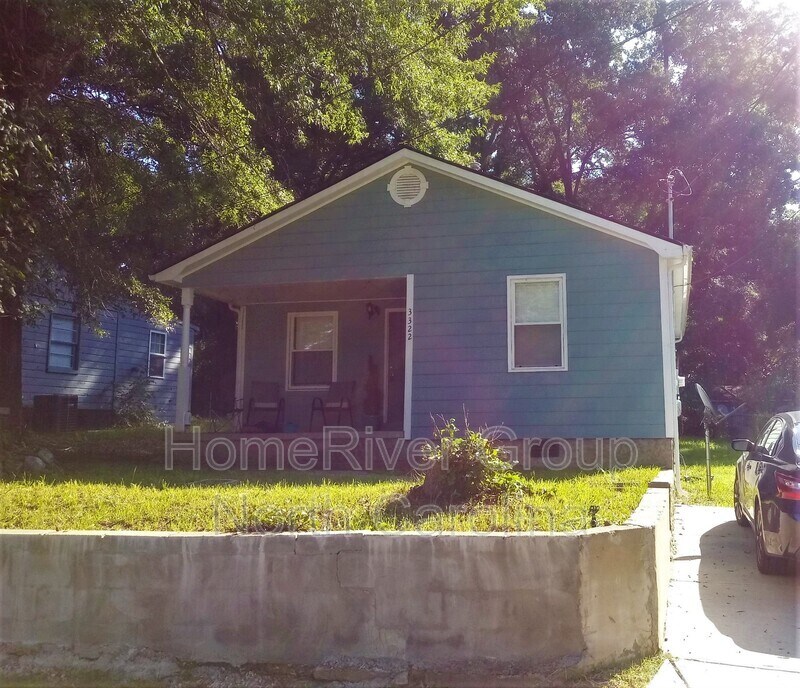 Foto principal - 3322 Queens Ln