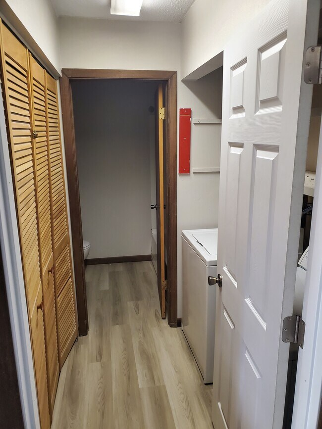 Foto del edificio - 437 N Stewart St