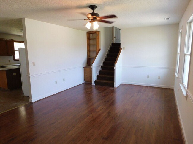 Foto del edificio - 3 bedroom 2 bath in Mt Hermon Subdivision