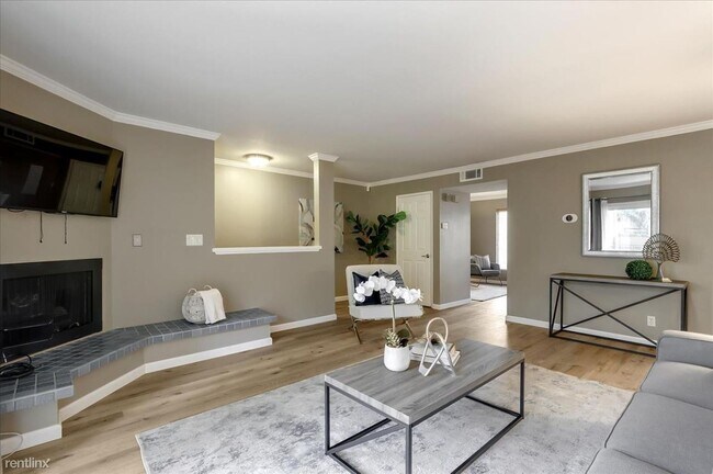 Building Photo - 1 br, 1 bath Condo - 1489 De Rose Way