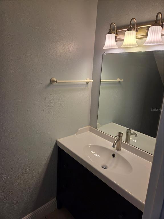 Foto del edificio - 4001 Woodfern Dr