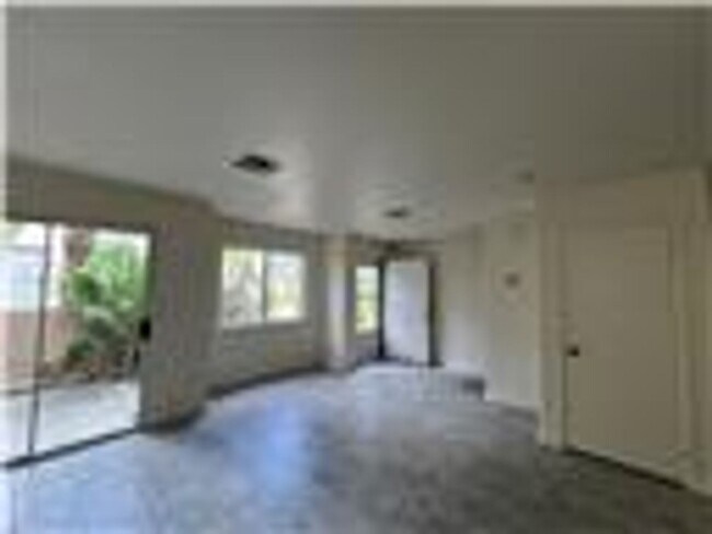Foto del edificio - Fabulous 3 bedroom  Home
