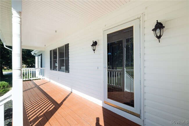 Building Photo - 4700 Barrel Point Rd