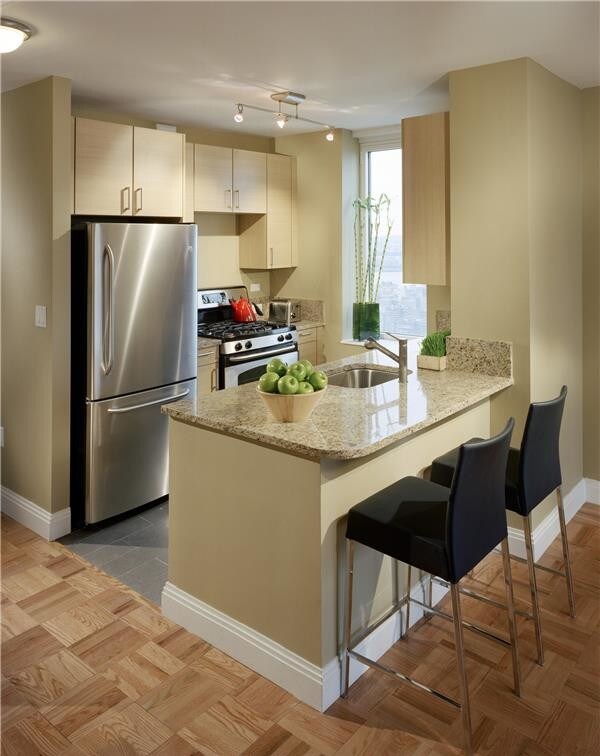 Building Photo - 125 West 31st Street