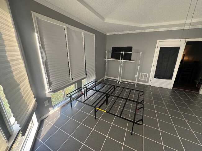 Foto del edificio - 13808 12 St