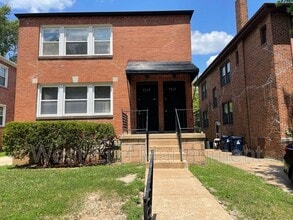 Building Photo - 7215 Amherst Ave
