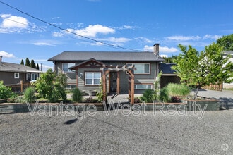 Building Photo - 600-600 Hollydell Rd