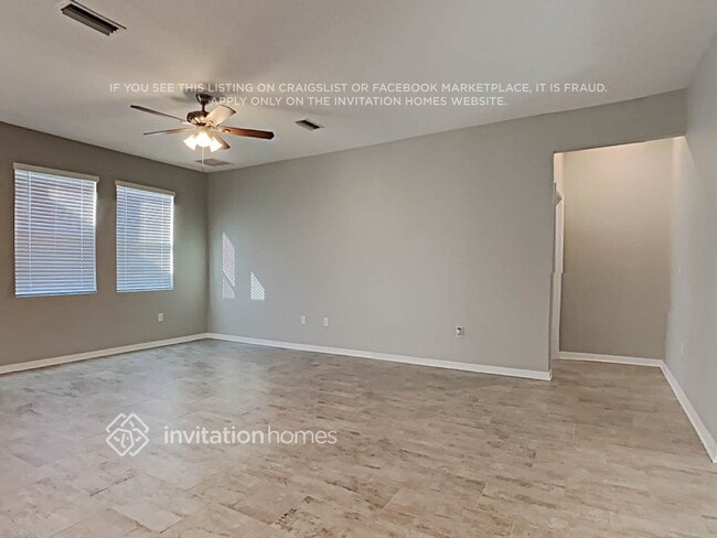 Building Photo - 11821 Cara Field Ave