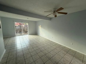 Building Photo - 1025 Carolina Rd