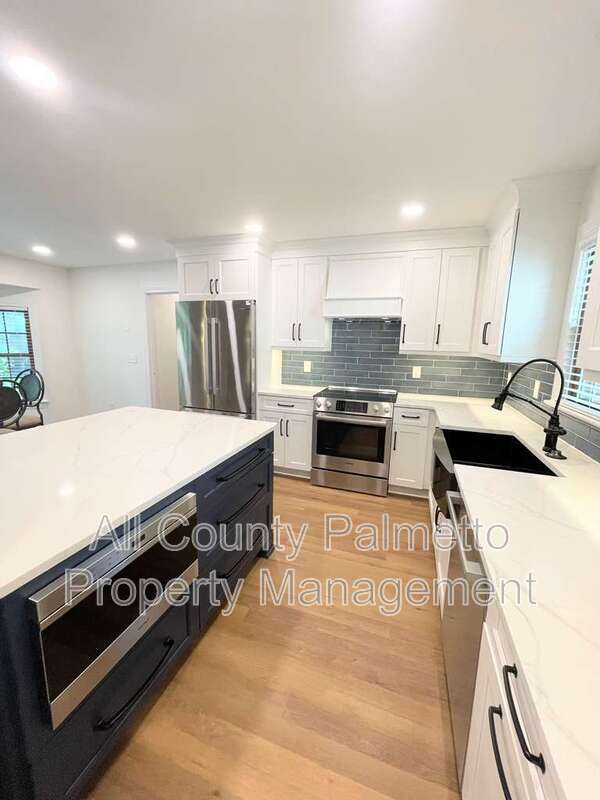 Foto del edificio - 101 Huckleberry Ln