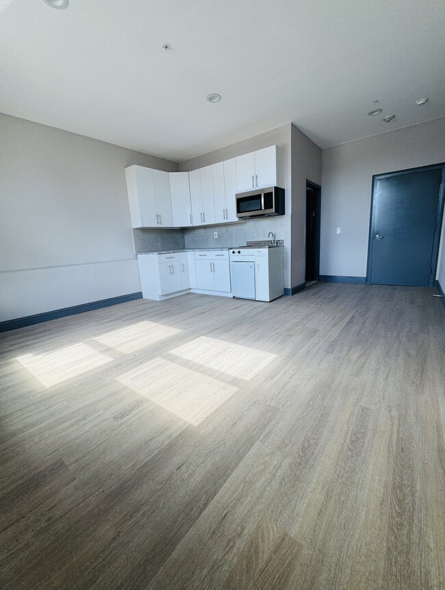 Photo - 905 Arch St Apartments