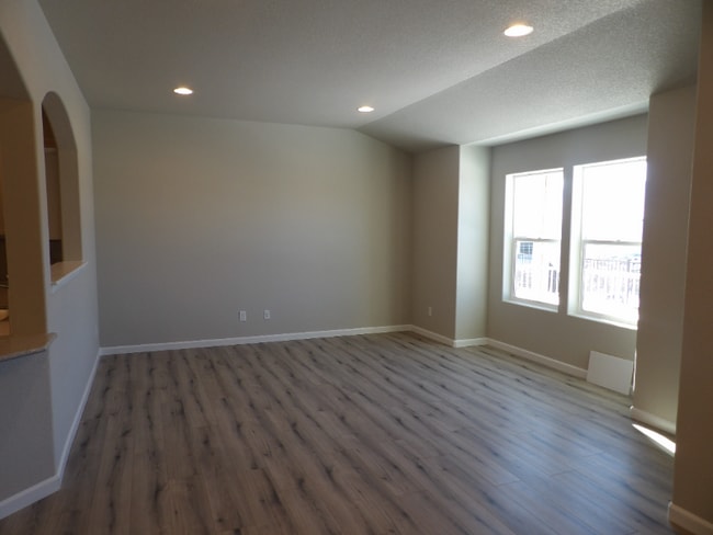 Photo - 906 Petra Heights Townhome