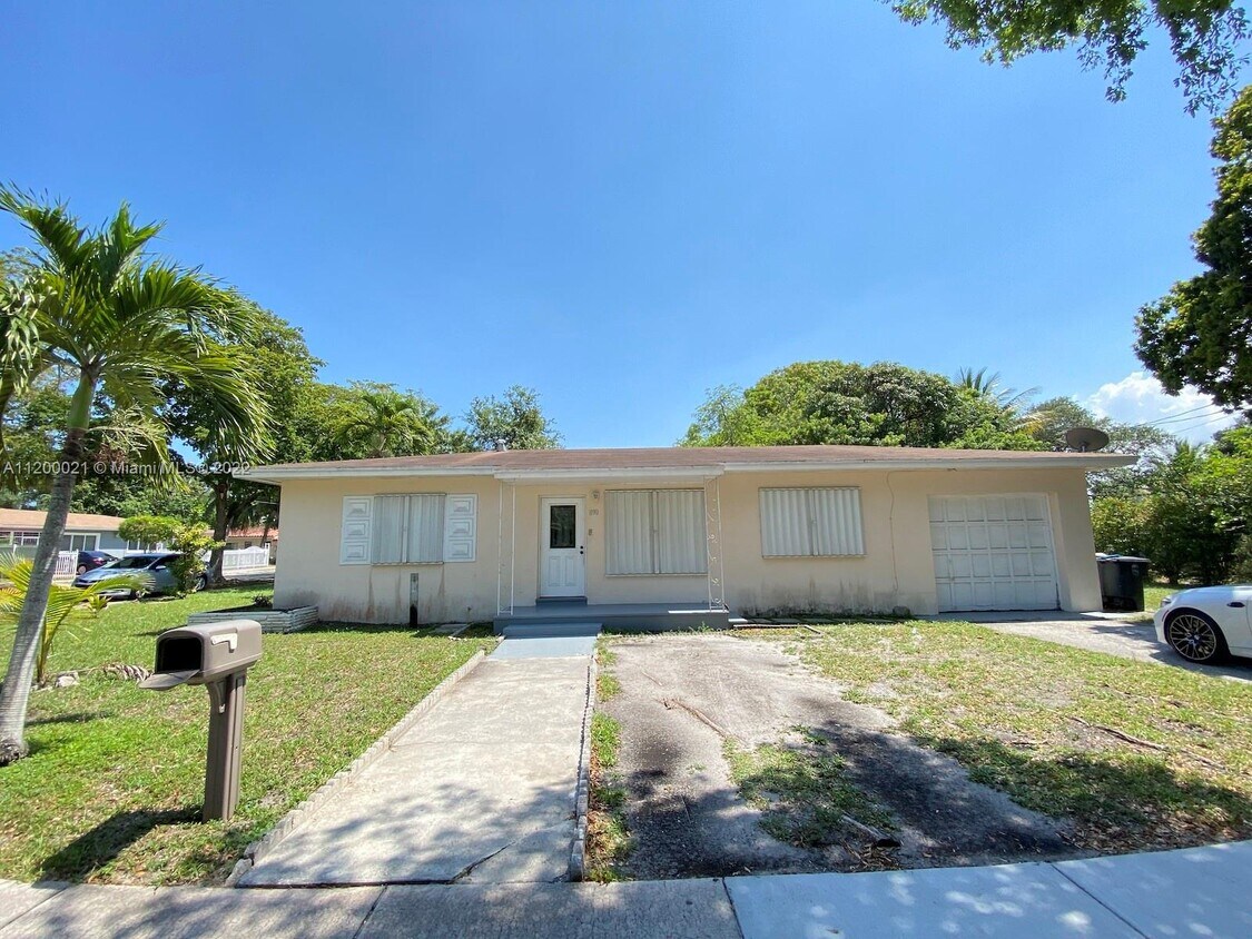 1190 NE 145th St, North Miami, FL 33161 House for Rent in North Miami
