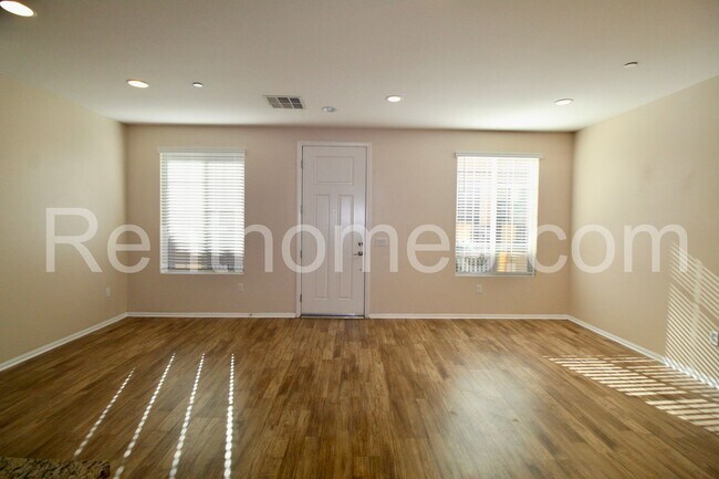 Building Photo - Ocean View Hills, 1780 Saltaire Pl #11, Wo...