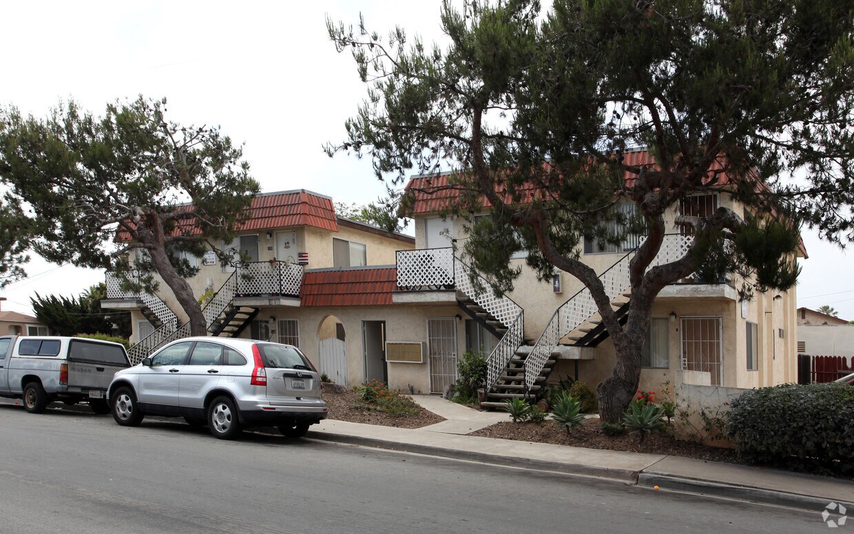 Foto del edificio - 1231-1245 Calla Ave