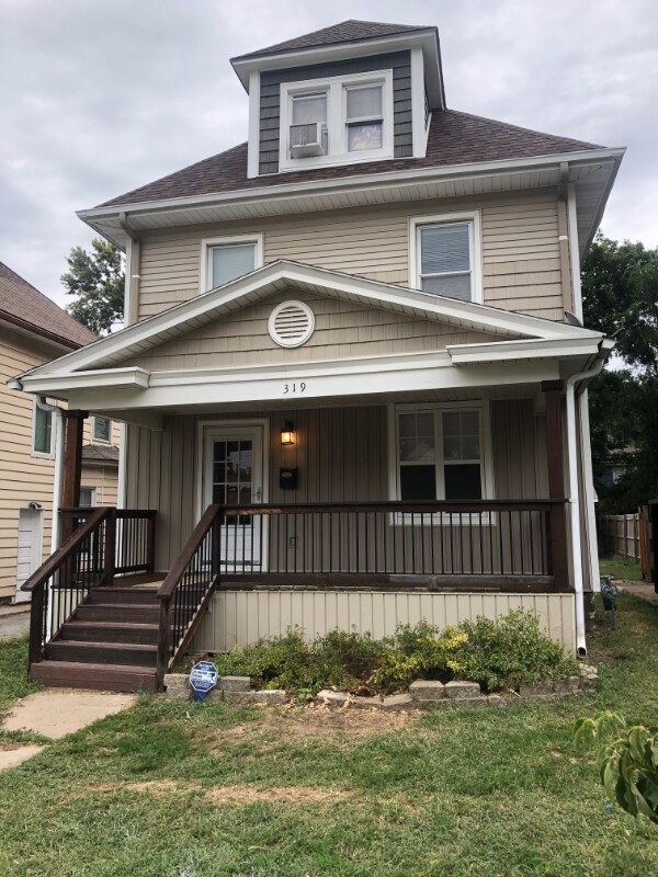 Primary Photo - 319 N 19 St