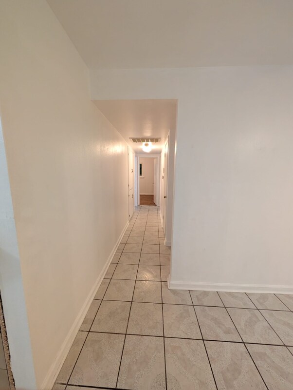 Foto del edificio - 5551 79th St