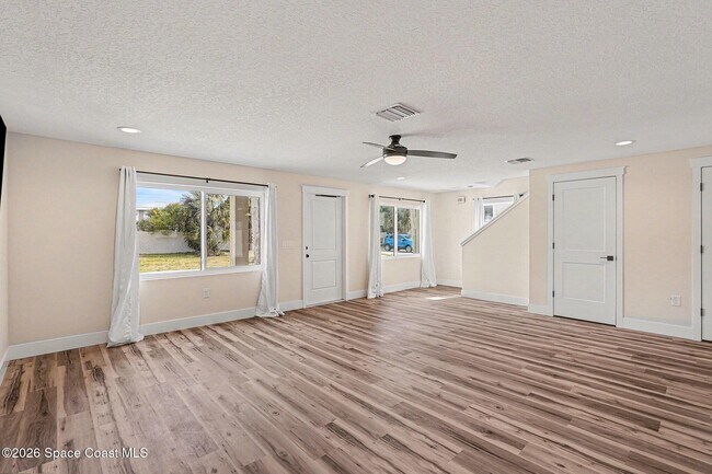 Foto del edificio - 1280 N Hwy A1A