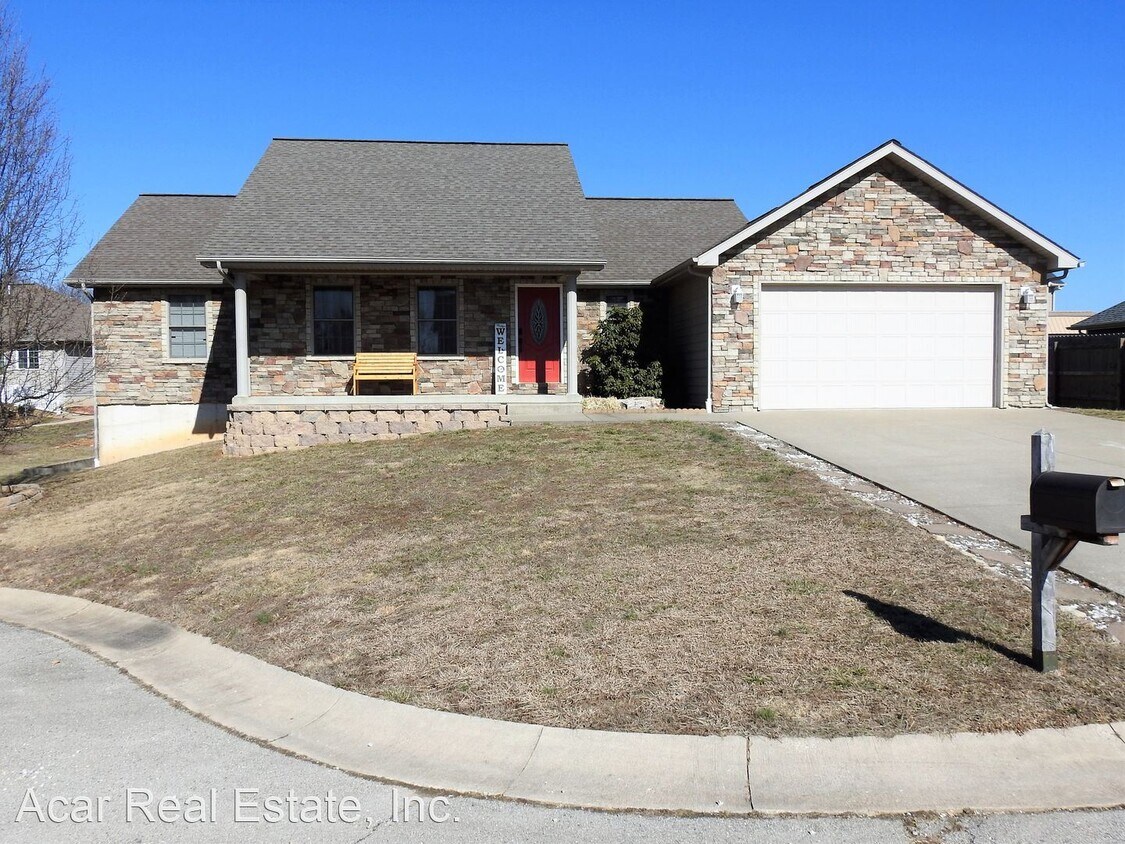 4 br, 2 bath House 12275 Camden Court House Rental in Rolla, MO