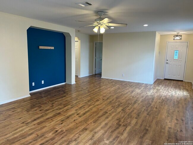 Building Photo - 2051 Dragon Trail