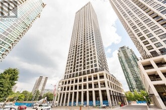 Building Photo - 30 Elm Dr W