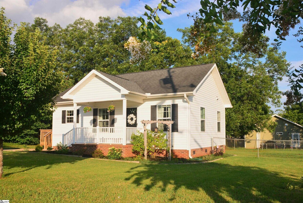 Primary Photo - 410 Hammett St Ext