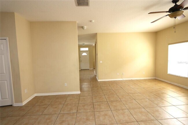 Building Photo - 14205 Bridgewater Crossings Blvd