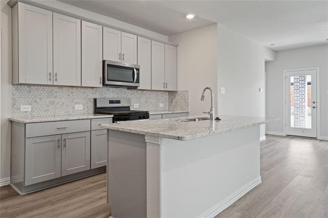Foto del edificio - 503 Ezra Ln
