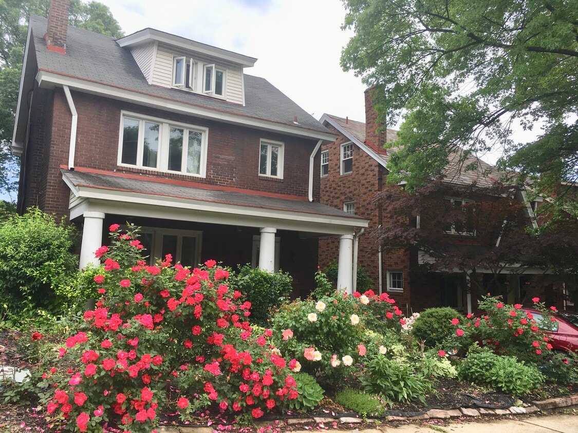 casa de 4 dormitorios - 5463 Fair Oaks St