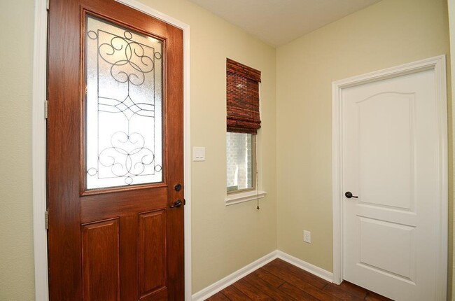 Foto del edificio - 4423 Ashberry Pine Ln