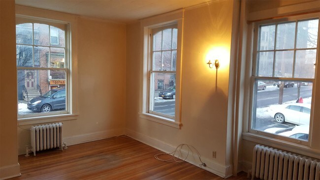 Foto del edificio - 176 Chestnut St