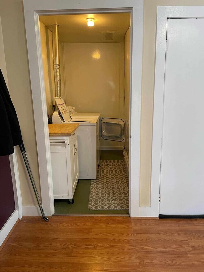 Foto del edificio - 87 Lincoln Ave