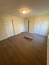 Building Photo - 31 Brookway Ln