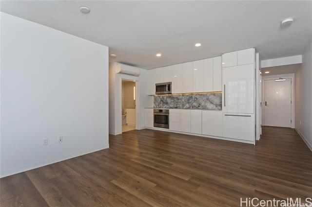 Foto del edificio - 987 Queen St