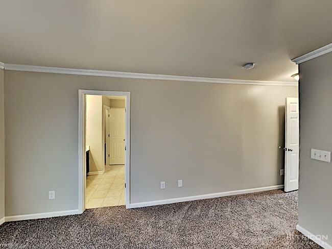 Building Photo - 532 Rock Island Way