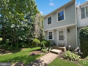 Building Photo - 8426 Red Eagle Ct