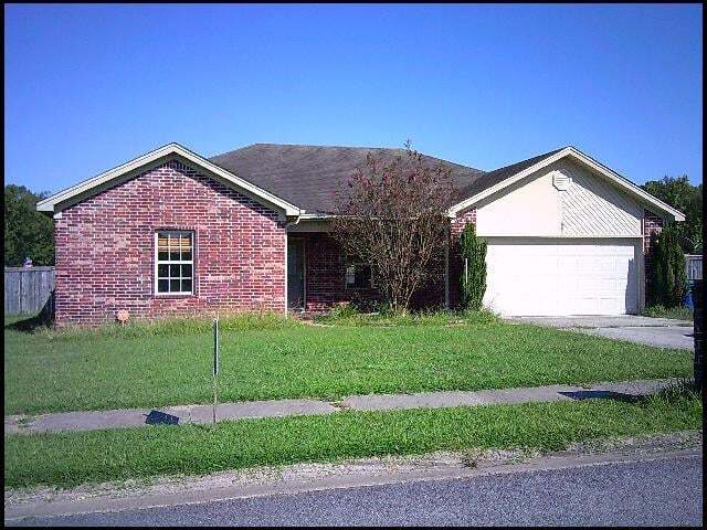 Foto principal - 100 Corbin Cir