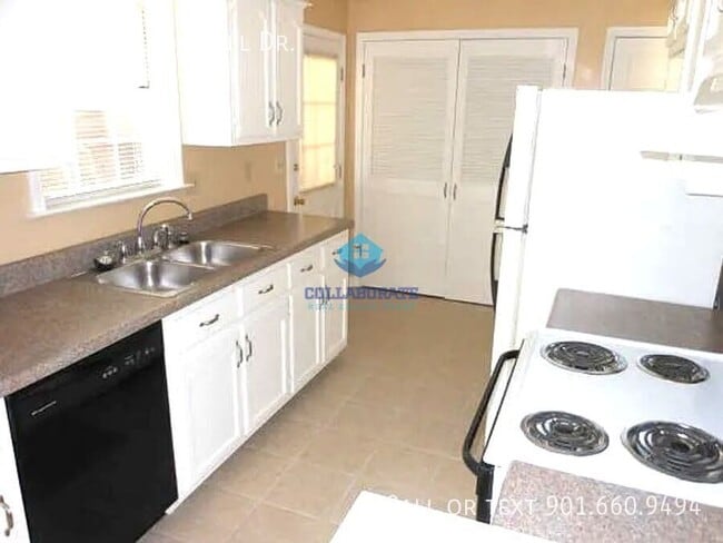 Building Photo - 3823 Shallow Hill Dr