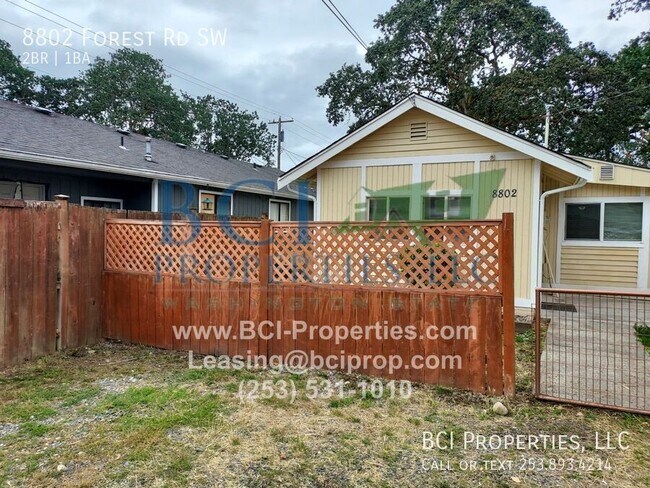 Foto del edificio - 8802 Forest Rd SW