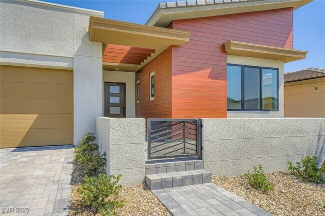 Building Photo - 11176 Rolling Vista Dr