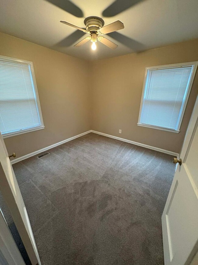 Building Photo - Welcome to Your Next Home with Harvest Investments!