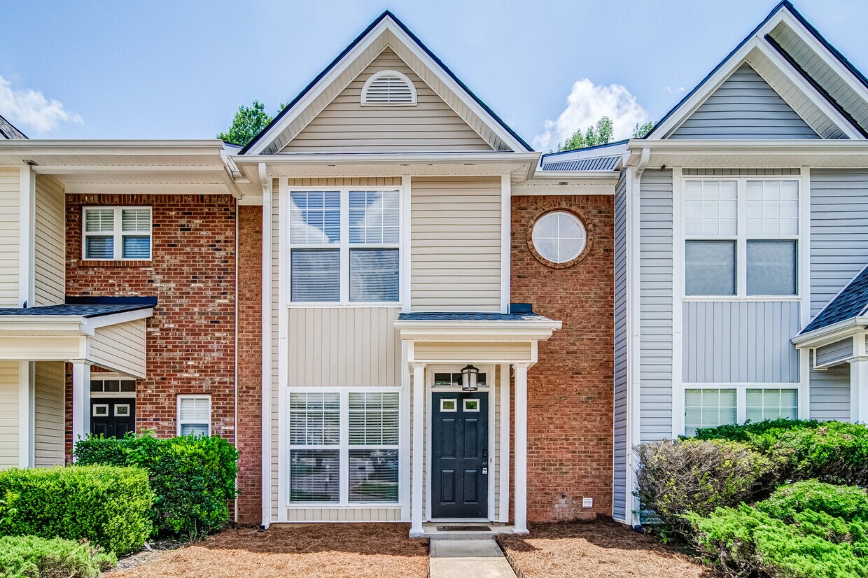 211 Pearl Chambers Dr, Dawsonville, GA 30534 Townhome Rentals in